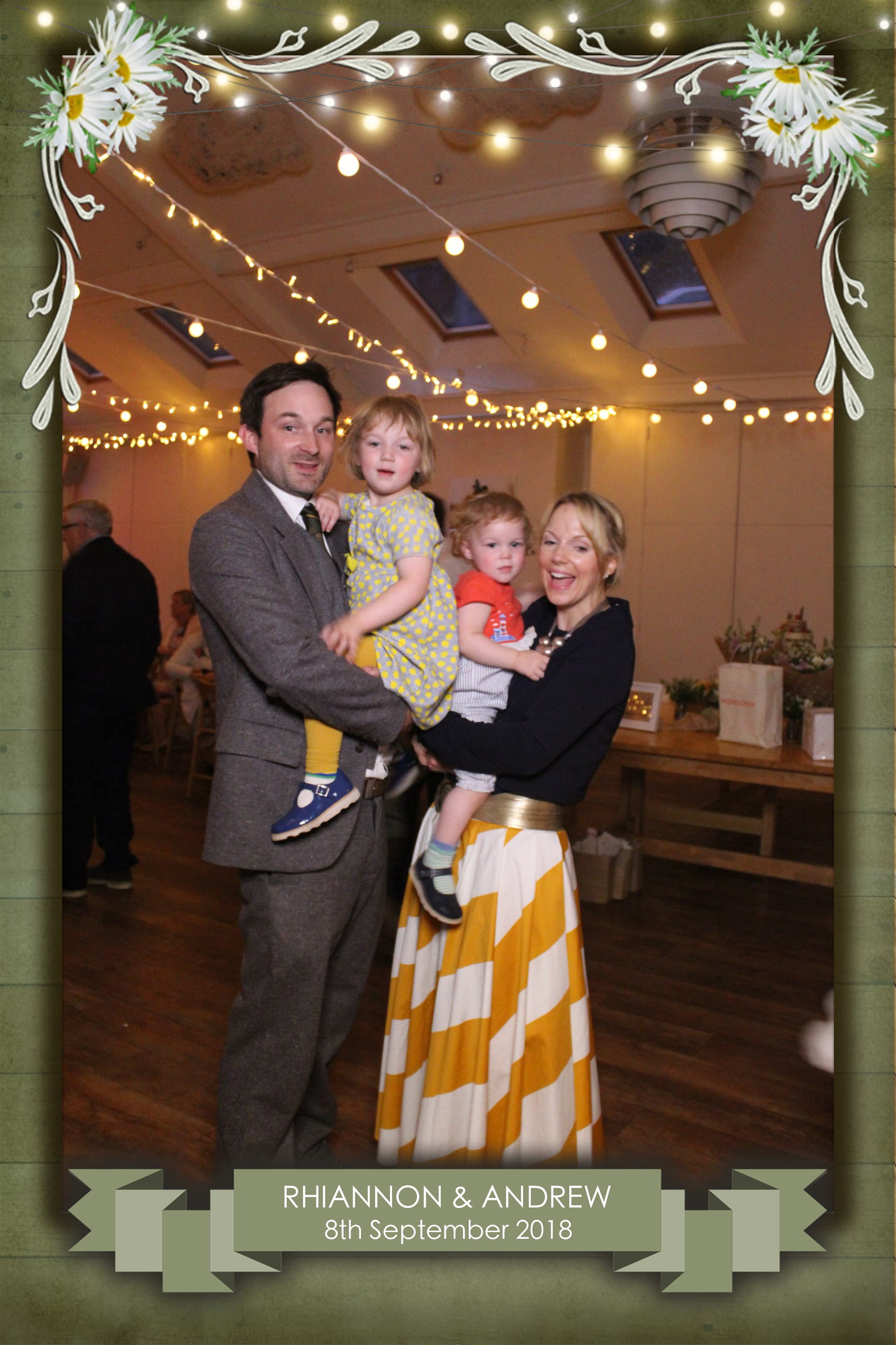 Rhiannon & Andrew's Wedding | View more photos from the event at images.mobile-photo-booth.com/u/MobilePhotoBoothUK/Rhiannon-Andrews-Wedding